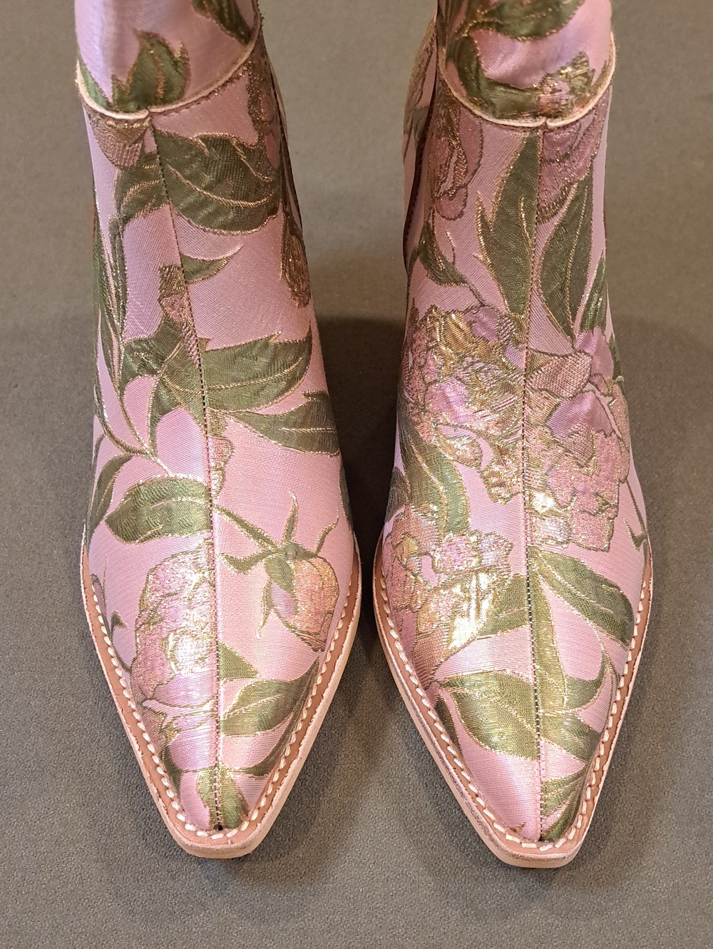 Oasis Society Tesha Boot - Color: Rose Garden - Size: Women 8 - Picture 4 of 9